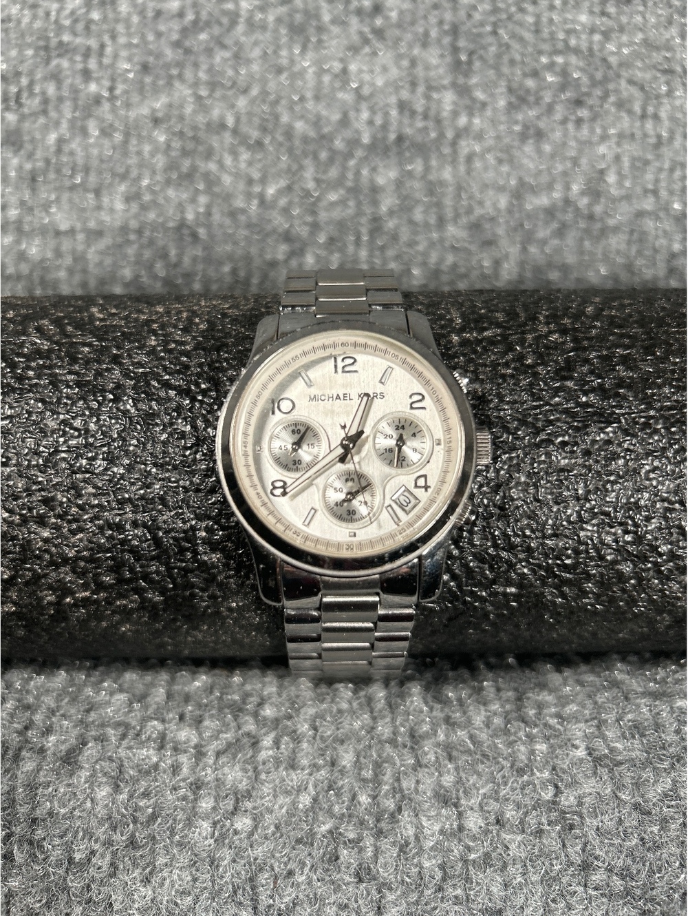 Michael Kors women’s Runway Stainless Steel Chronograph Watch - Picture 1 of 6